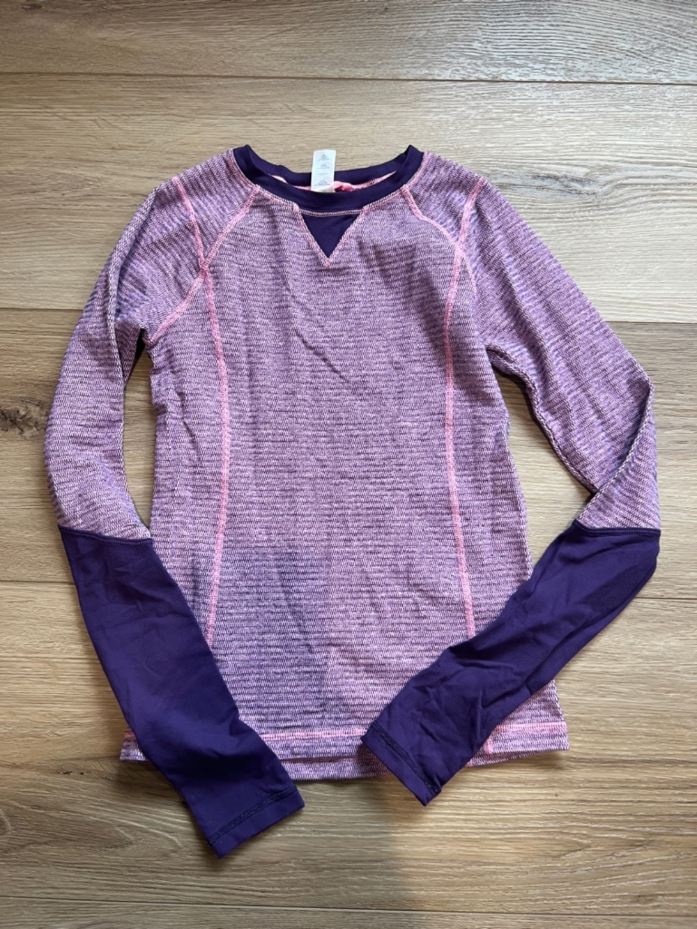Lululemon  Ivivva girls size 10 Long Sleeve  Top shirt Pink & Purple